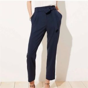Banana republic navy paper bag trouser.